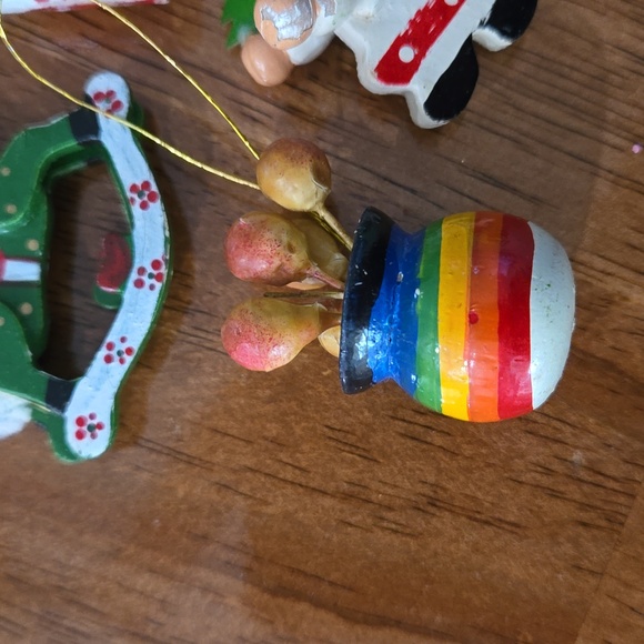 Mini Vintage Ornaments - Picture 4 of 7